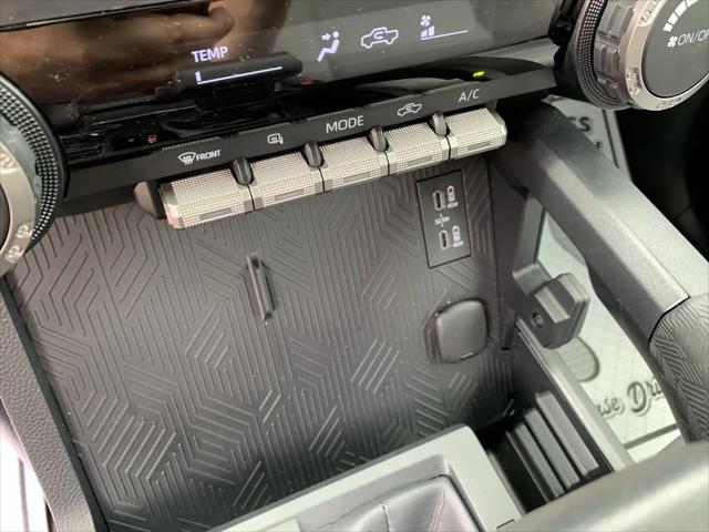 2025 Toyota Tacoma SR