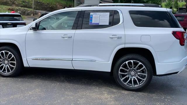 2023 GMC Acadia AWD Denali