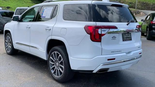 2023 GMC Acadia AWD Denali