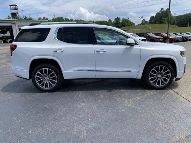 2023 GMC Acadia AWD Denali