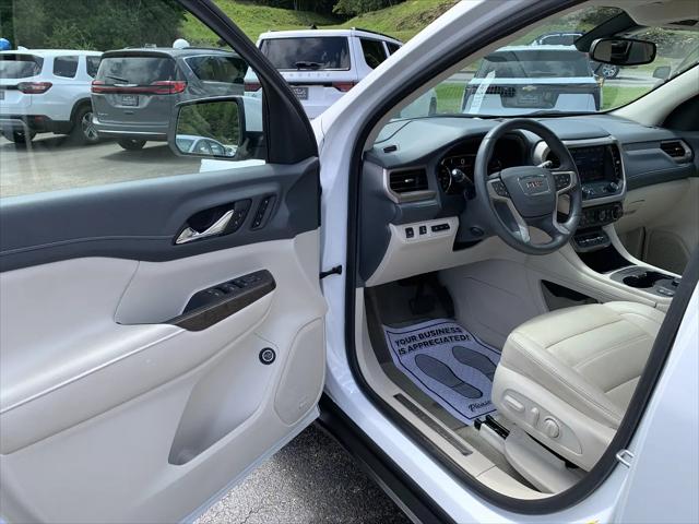 2023 GMC Acadia AWD Denali