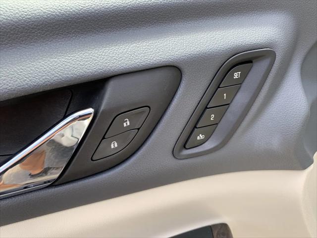 2023 GMC Acadia AWD Denali