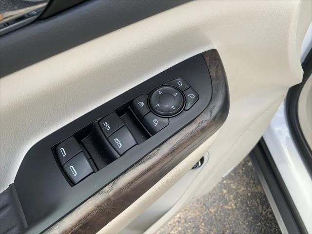 2023 GMC Acadia AWD Denali