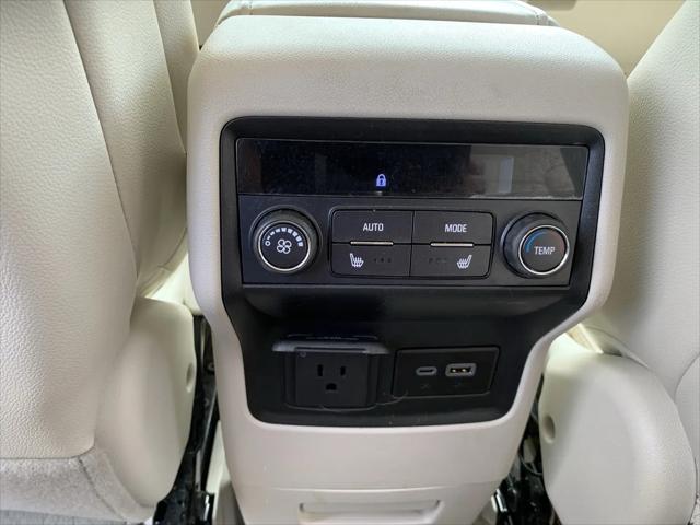 2023 GMC Acadia AWD Denali