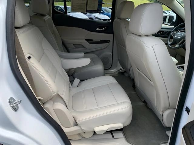 2023 GMC Acadia AWD Denali