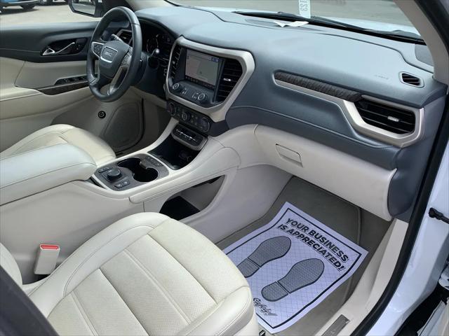 2023 GMC Acadia AWD Denali