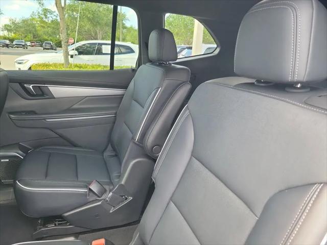 2025 Buick Enclave Preferred FWD