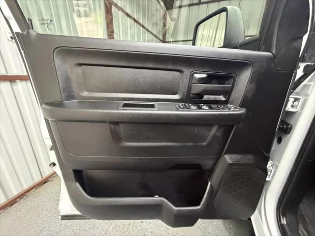 2024 Ram 2500 Tradesman Crew Cab 4x4 6'4" Box