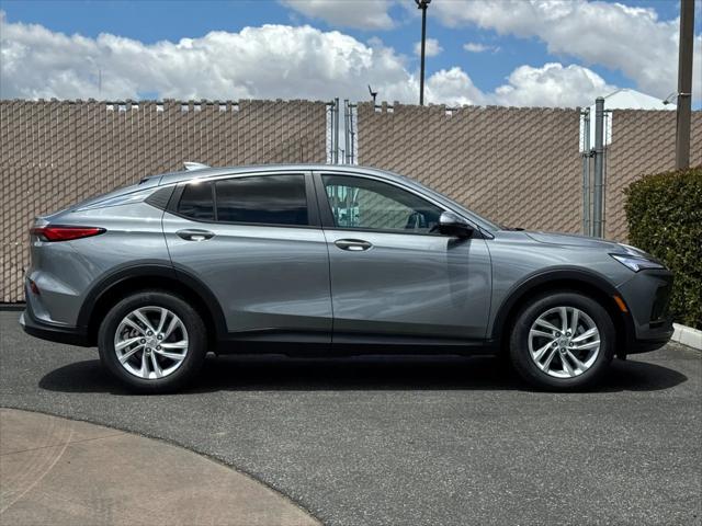 2026 Buick NV Preferred FWD