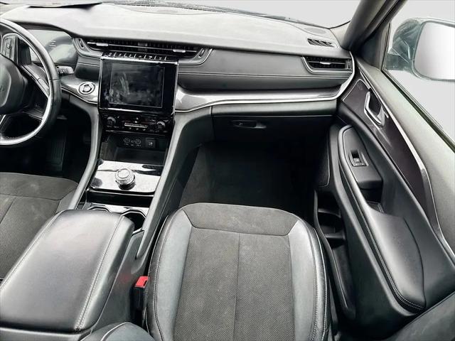 2022 Jeep Grand Cherokee Altitude 4x4