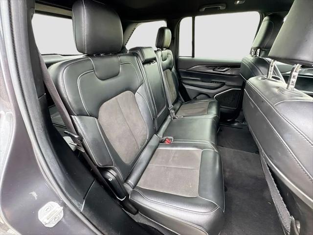 2022 Jeep Grand Cherokee Altitude 4x4