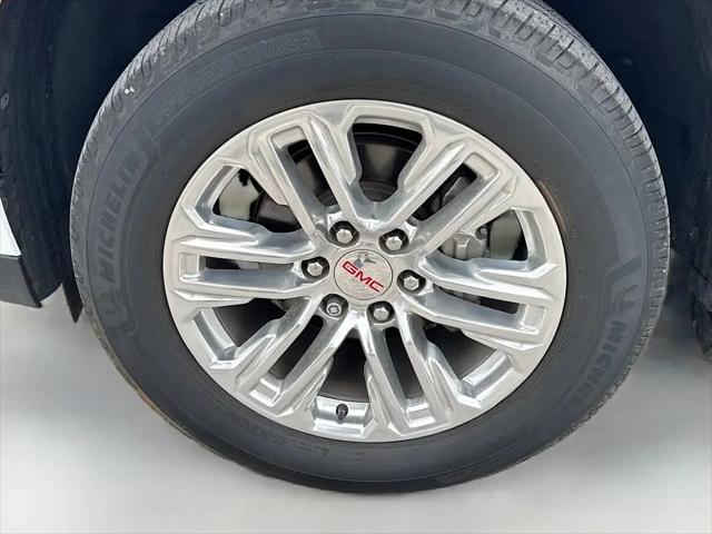 2023 GMC Yukon XL 4WD SLT