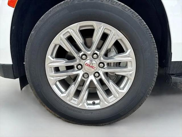 2023 GMC Yukon XL 4WD SLT
