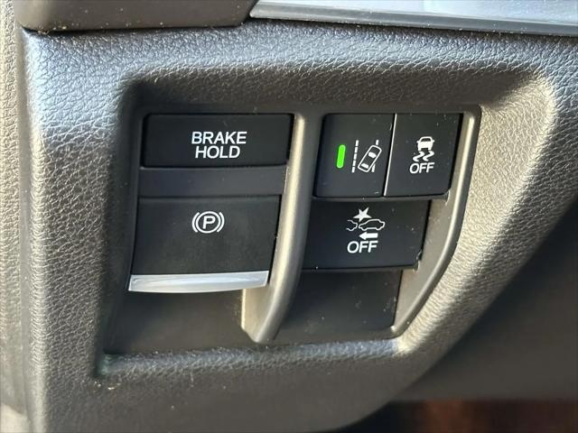 2017 Acura MDX w/Technology Package