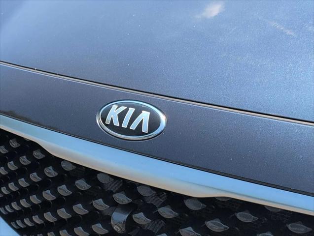 2016 Kia Sedona SX