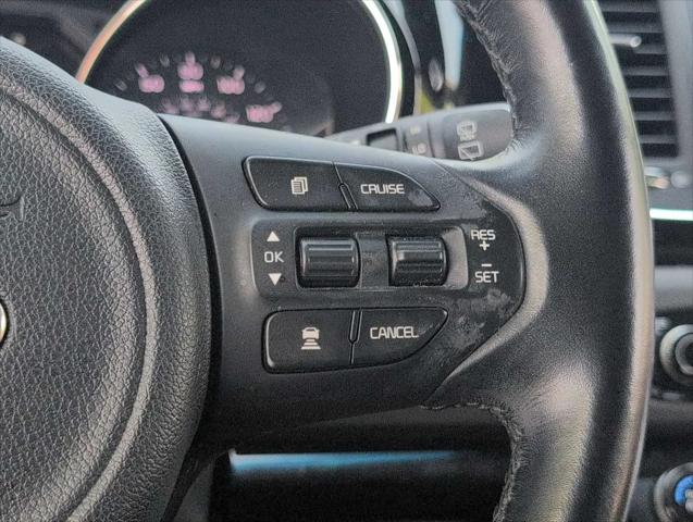 2016 Kia Sedona SX