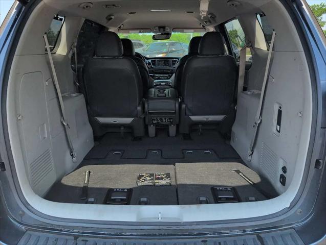 2016 Kia Sedona SX