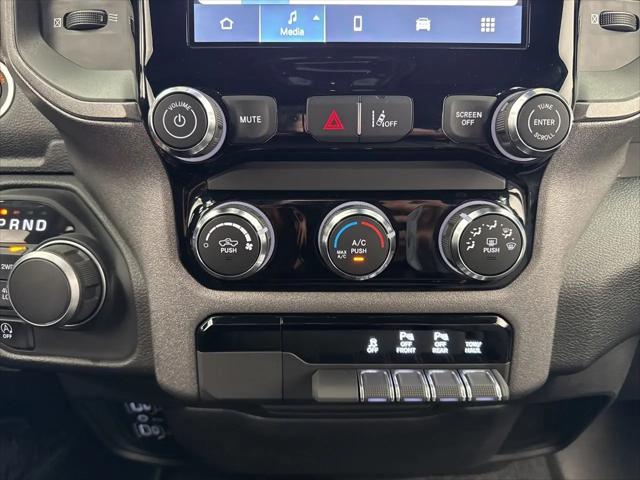 2025 Ram 1500 Tradesman Crew Cab 4x4 5'7" Box