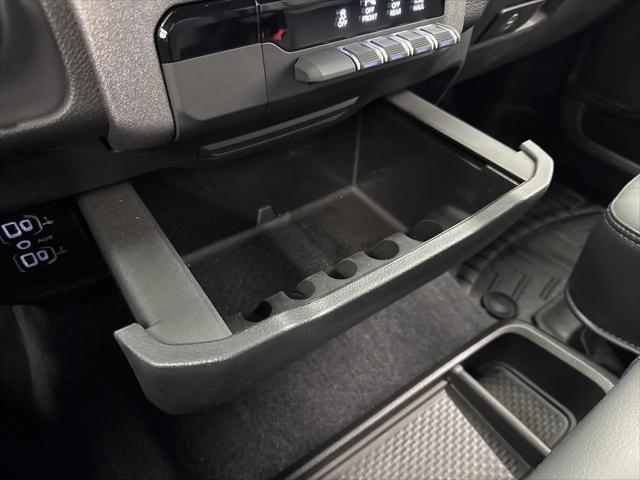 2025 Ram 1500 Tradesman Crew Cab 4x4 5'7" Box