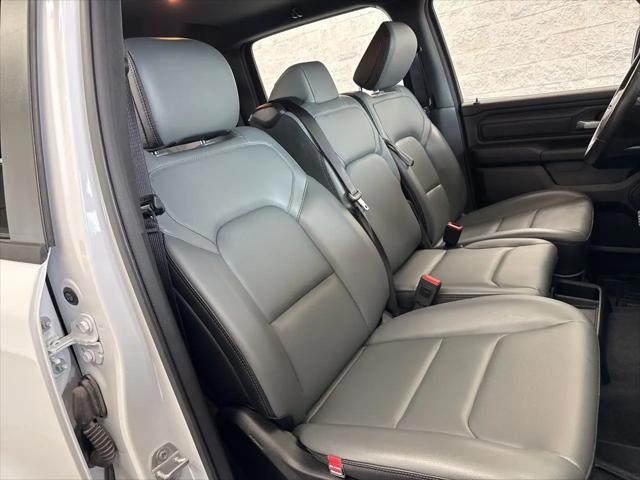 2025 Ram 1500 Tradesman Crew Cab 4x4 5'7" Box