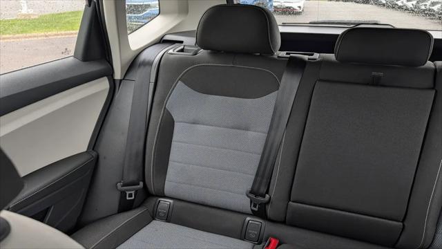 2025 Volkswagen Taos 1.5T S
