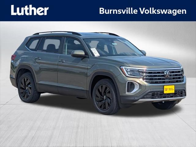 2026 Volkswagen Atlas SE with Technology for sale in Burnsville, MN