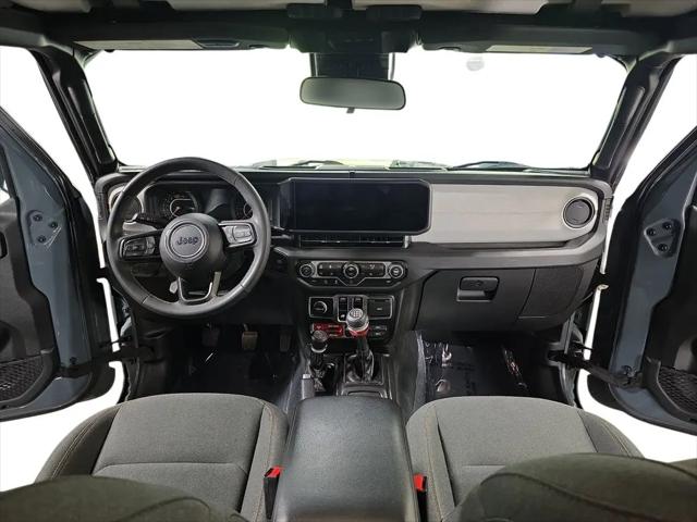 2024 Jeep Wrangler 2-Door Willys 4x4
