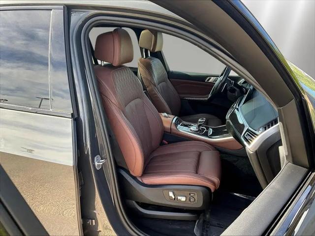 2022 BMW X5 M50i