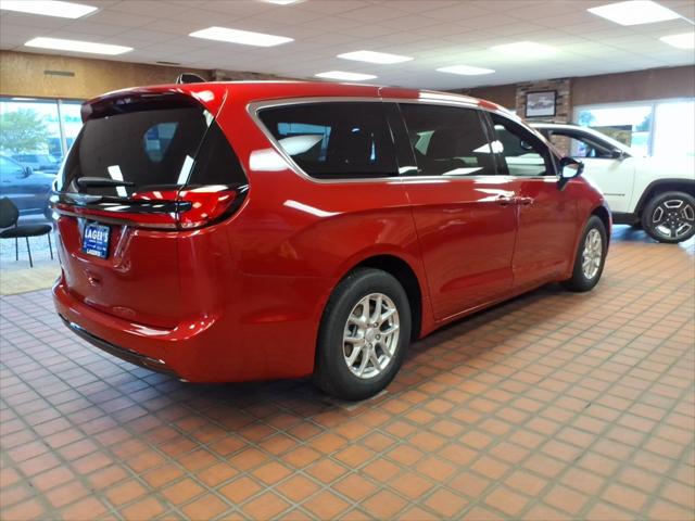 2026 Chrysler Pacifica PACIFICA SELECT