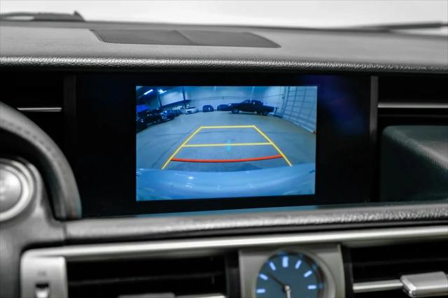 2016 Lexus IS 200t IS 200t