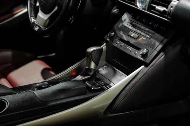 2016 Lexus IS 200t IS 200t