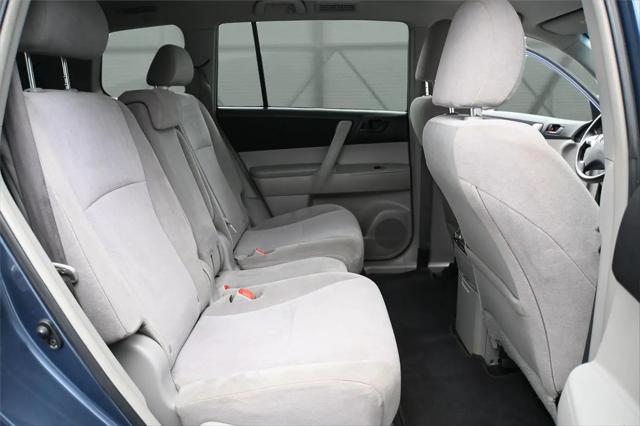 2013 Toyota Highlander Base Plus V6