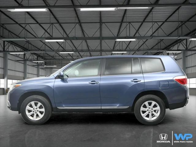 2013 Toyota Highlander Base Plus V6