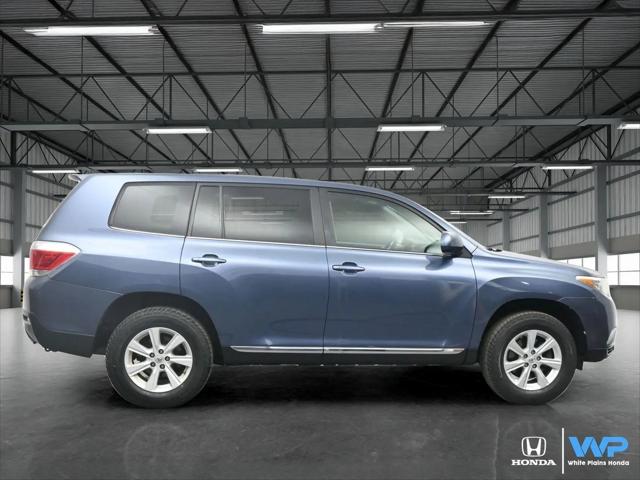 2013 Toyota Highlander Base Plus V6