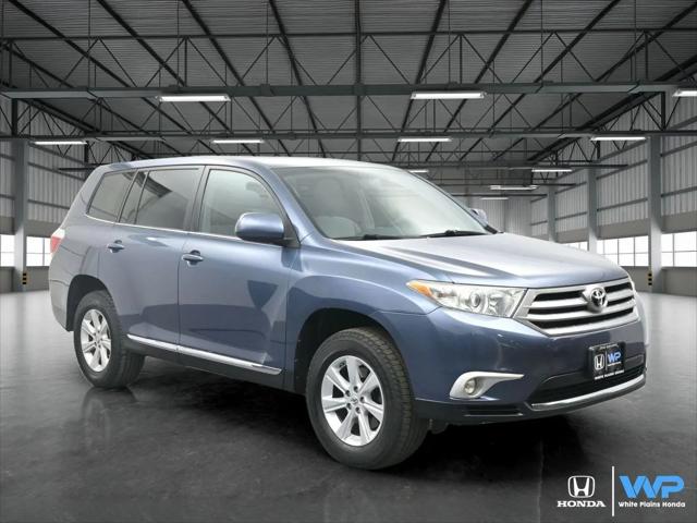 2013 Toyota Highlander Base Plus V6