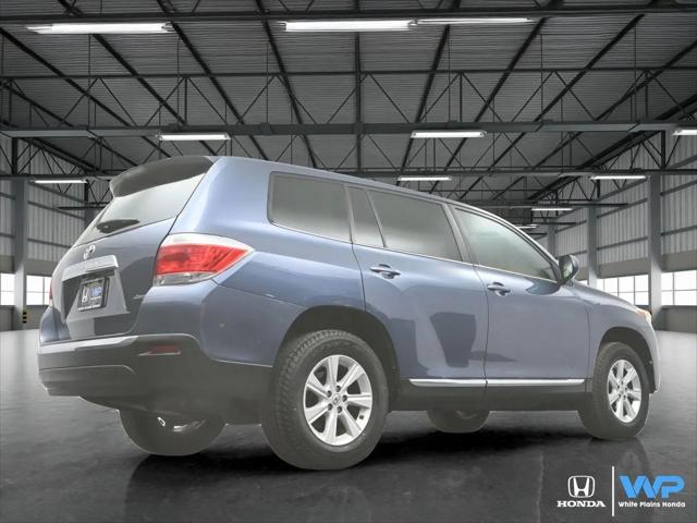 2013 Toyota Highlander Base Plus V6