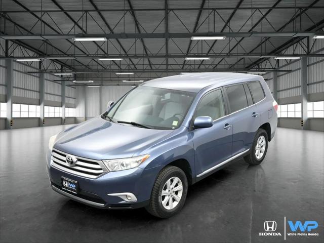 2013 Toyota Highlander Base Plus V6