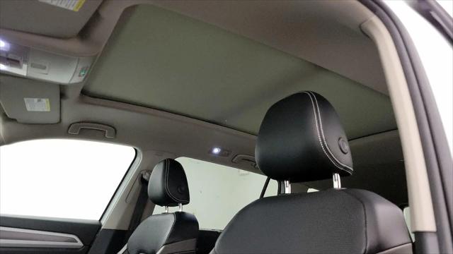 2022 Volkswagen Atlas 3.6L V6 SEL Premium R-Line