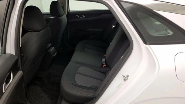 2021 Kia K5 LX