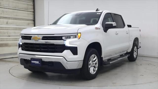 2022 Chevrolet Silverado 1500 4WD Crew Cab Standard Bed LT