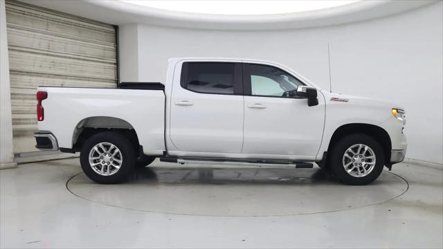 2022 Chevrolet Silverado 1500 4WD Crew Cab Standard Bed LT