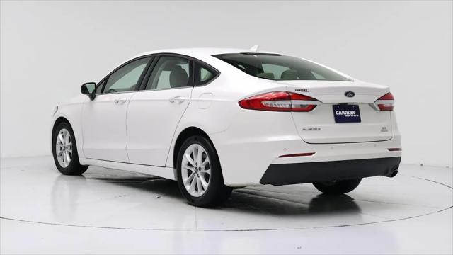 2020 Ford Fusion SE