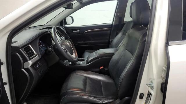 2016 Toyota Highlander Limited V6