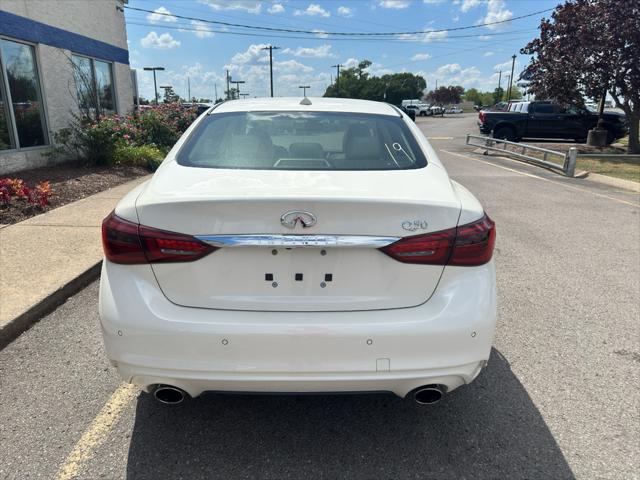 2022 INFINITI Q50 LUXE