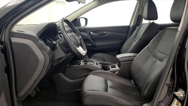 2022 Nissan Rogue Sport SL AWD Xtronic CVT