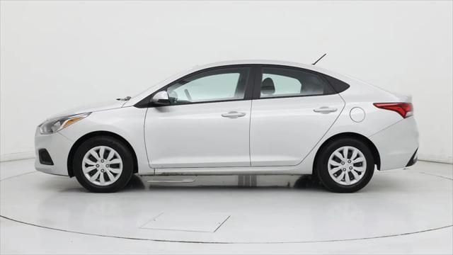 2022 Hyundai Accent SE