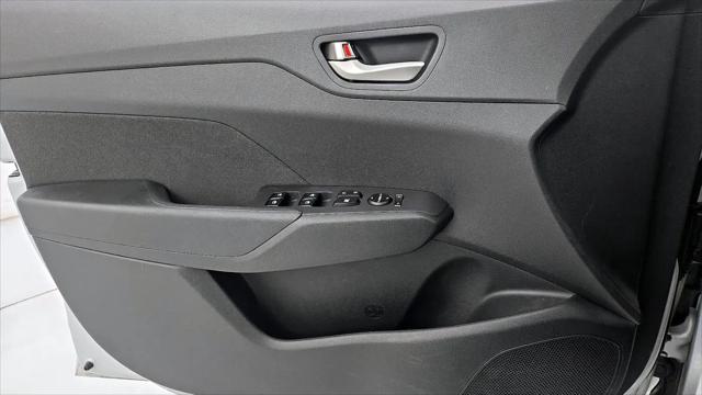 2022 Hyundai Accent SE