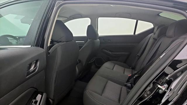 2023 Nissan Altima SV FWD