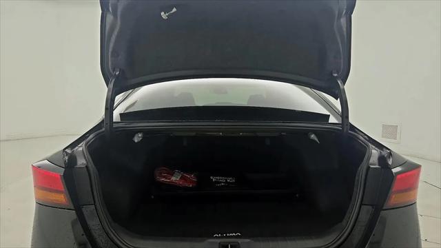 2023 Nissan Altima SV FWD