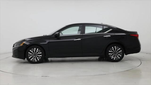 2023 Nissan Altima SV FWD